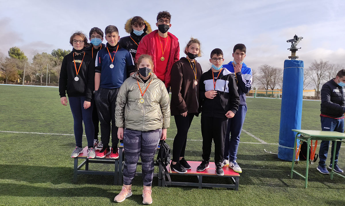 OLIMPIADAS DE ATLETISMO Y JUEGOS TRADICIONALES 25N 2021