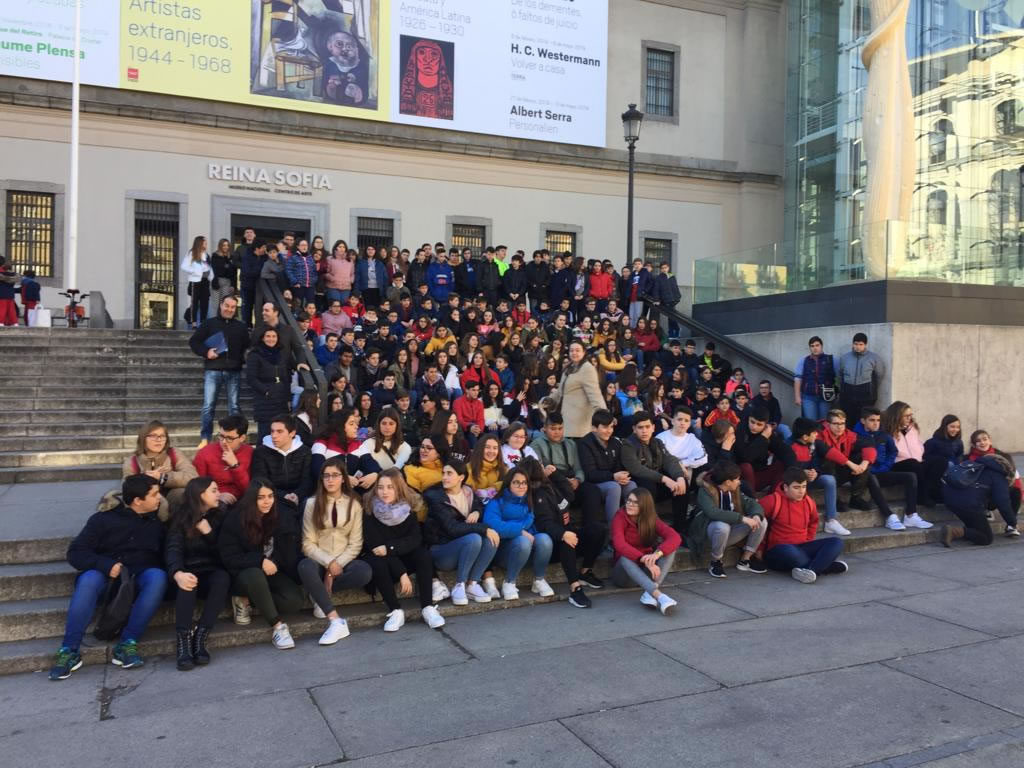 Visita al Museo Reina Sofía en Madrid y asistencia al musical Anastasia IMG 20190128 WA0003