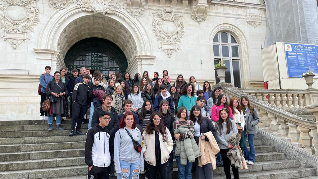 Estudiantes de Tomelloso visitaron el pasado año la ciudad gala proyectos ies alto guadiana